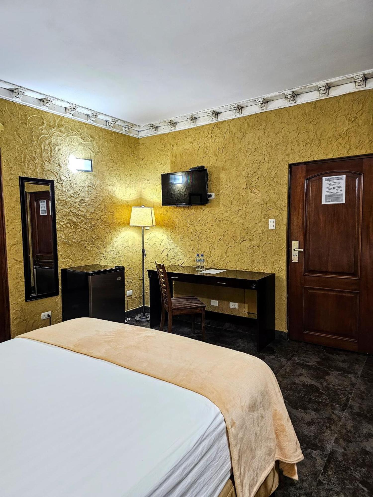 Antigua Inn Hotel جواتيمالا المظهر الخارجي الصورة
