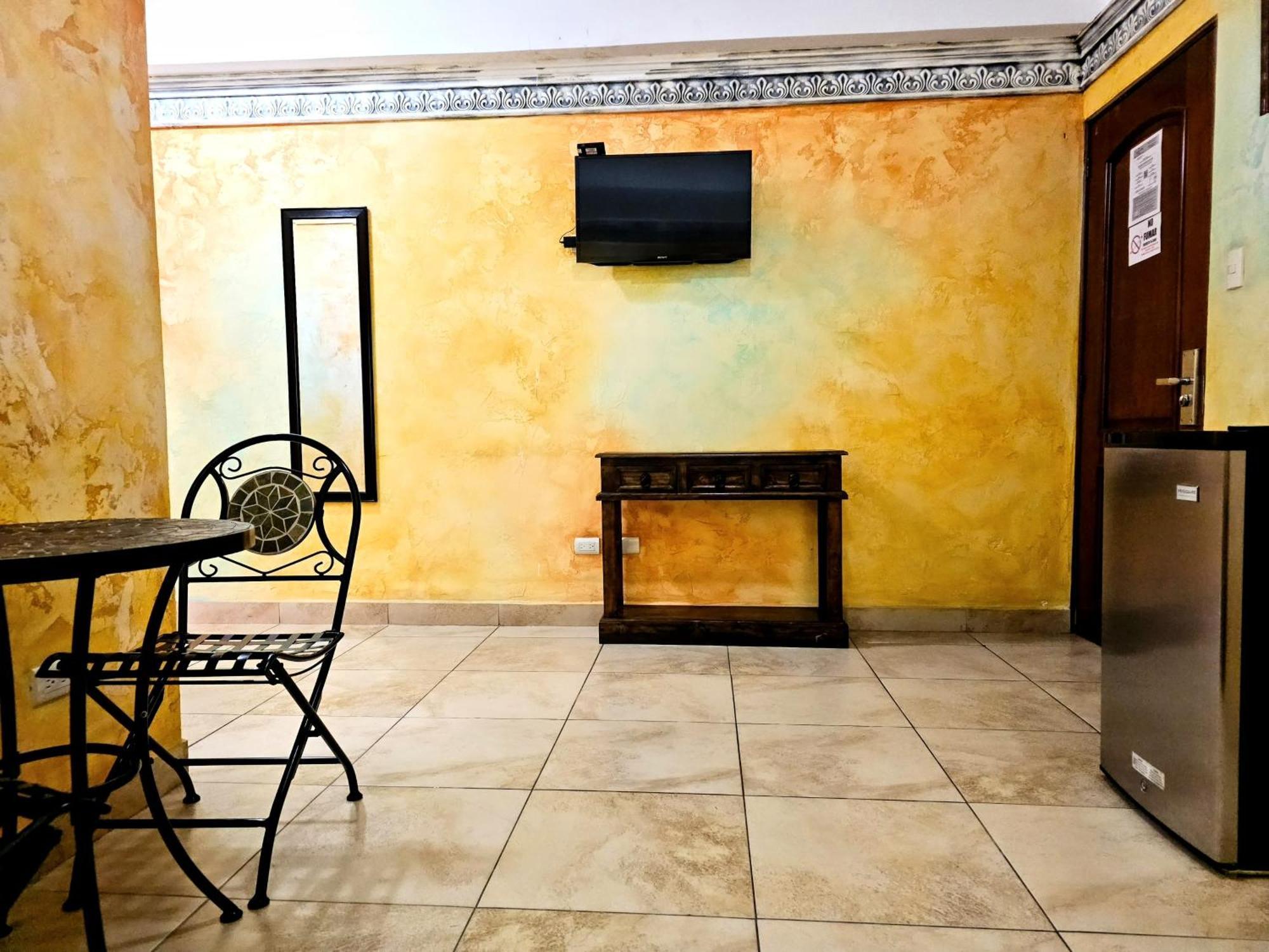 Antigua Inn Hotel جواتيمالا المظهر الخارجي الصورة